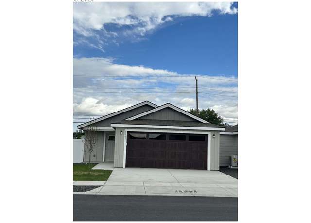 Property at 1085 NE Emerald Dr, Hermiston, OR 97838, 1 bed, 1 bath