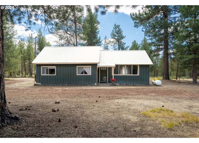 Property at 652 Chapman St, Gilchrist, OR 97737, 1 bed, 1 bath
