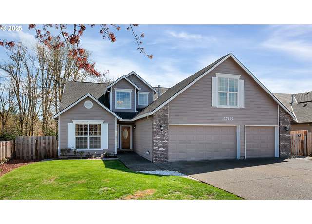 Property at 13262 Royal Ave, Oregon City, OR 97045, 5 beds, 3 baths