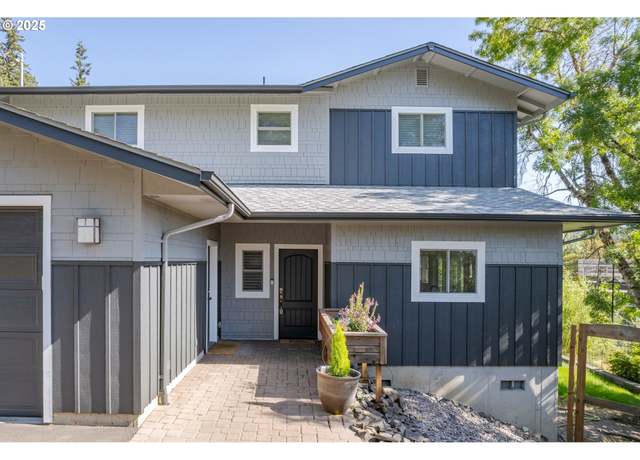 Property at 2780 Spring Blvd, Eugene, OR 97403, 4 beds, 4 baths