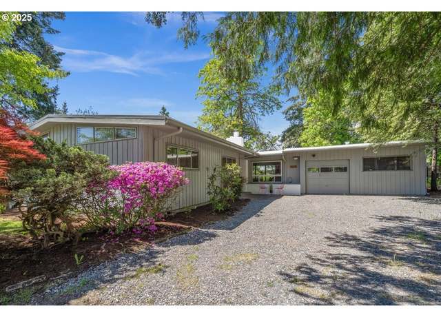 Property at 4209 SE 101st Ave, Portland, OR 97266, 3 beds, 1.5 baths