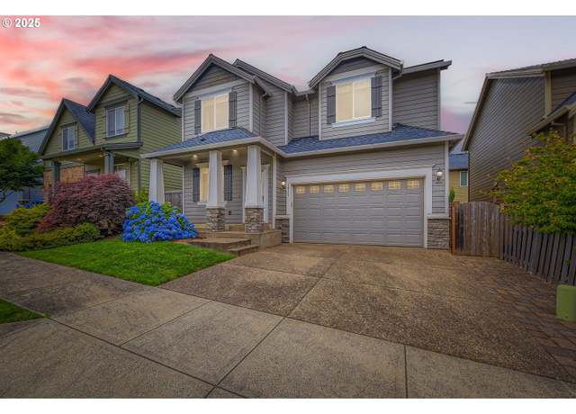 Property at 14721 Sourwood St, Oregon City, OR 97045, 4 beds, 2.5 baths