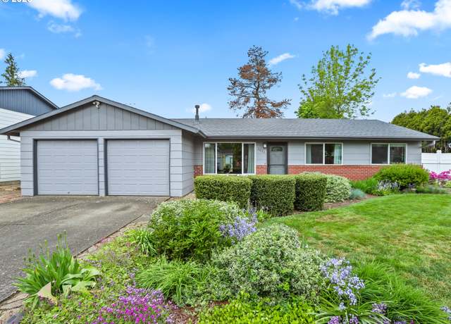 Property at 2803 NE 22nd Ct, Gresham, OR 97030, 3 beds, 1.5 baths
