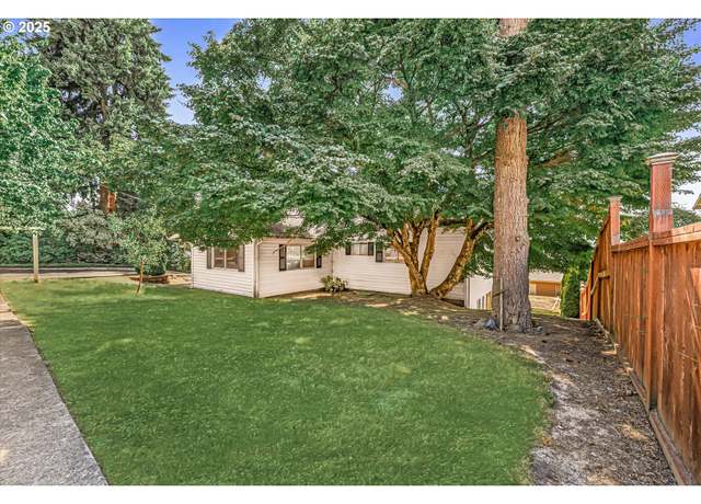 Property at 16381 Hunter Ave, Oregon City, OR 97045, 4 beds, 2 baths