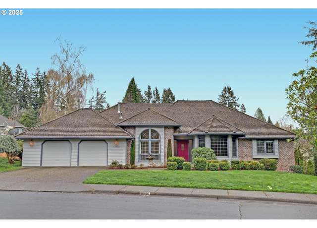 Property at 12720 NW Creekside Dr, Portland, OR 97229, 3 beds, 2 baths