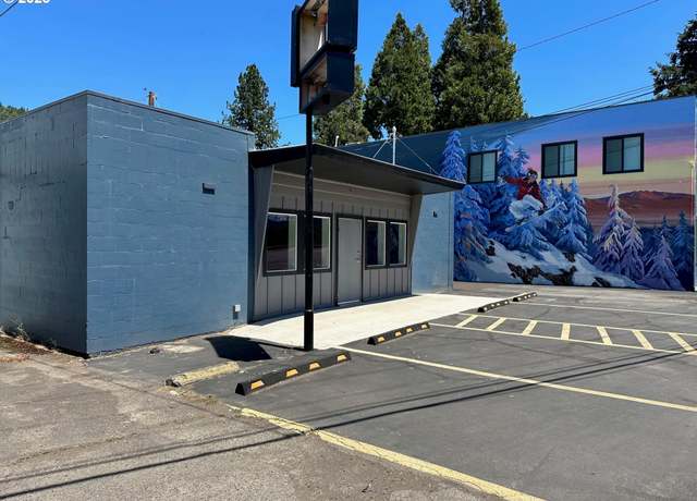 Property at 48017 Highway 58, Oakridge, OR 97463, 1 bed, 2 baths