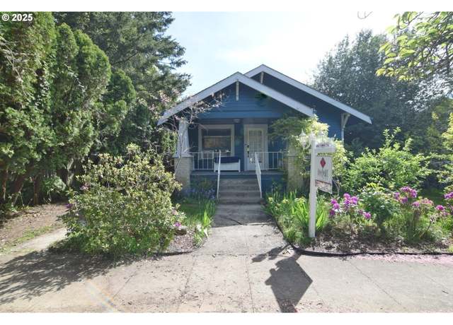 Property at 2060 Trade St SE, Salem, OR 97301, 2 beds, 1 bath
