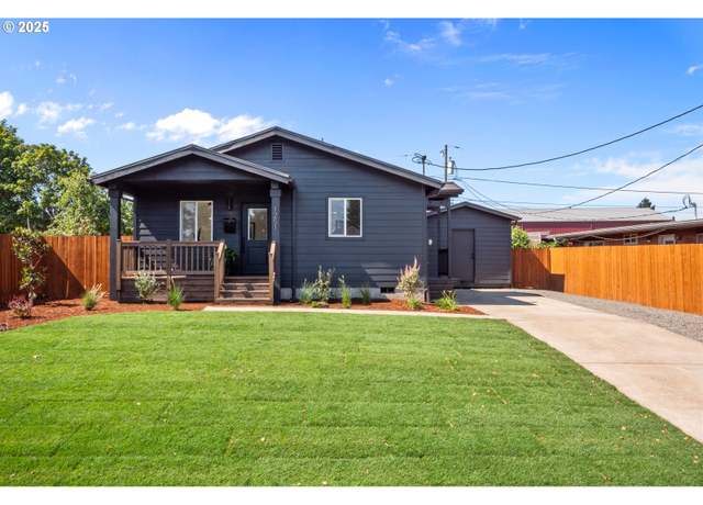 Property at 1251 SW Oregon Ave, Dallas, OR 97338, 4 beds, 1.5 baths