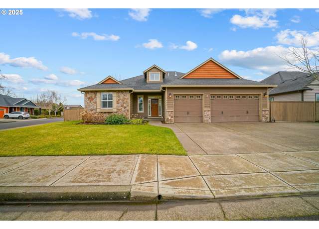 Property at 7632 2nd Ave N, Keizer, OR 97303, 4 beds, 2.5 baths