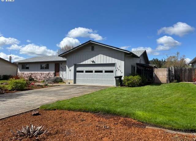Property at 1676 NW Apache Dr, Roseburg, OR 97471, 3 beds, 2 baths