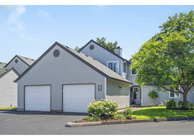 Property at 7310 SE Thiessen Rd, Milwaukie, OR 97267, 3 beds, 3 baths
