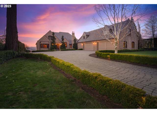 Property at 5905 Buena Vista Dr, Vancouver, WA 98661, 6 beds, 7 baths