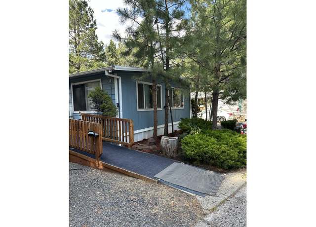 Property at 61040 S Queen Dr #14, Bend, OR 97702, 2 beds, 1 bath