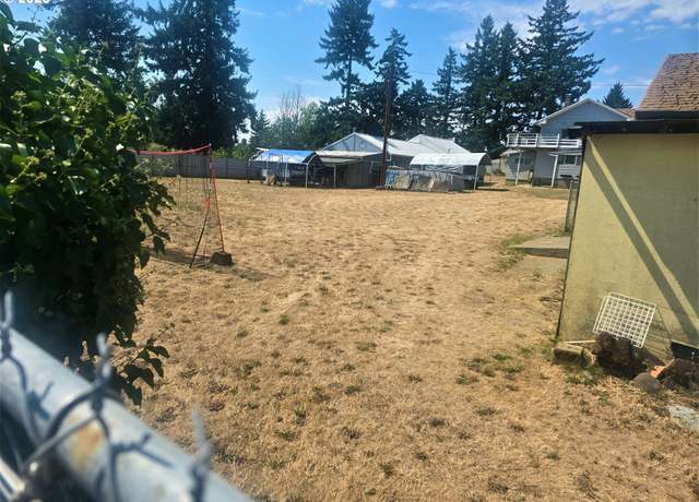Property at 8608 SE Flavel St, Portland, OR 97266
