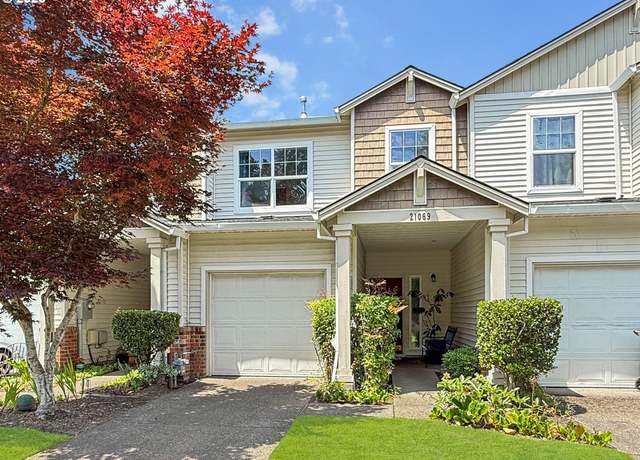 Property at 21069 SW Madeira Ter, Sherwood, OR 97140, 3 beds, 2.5 baths