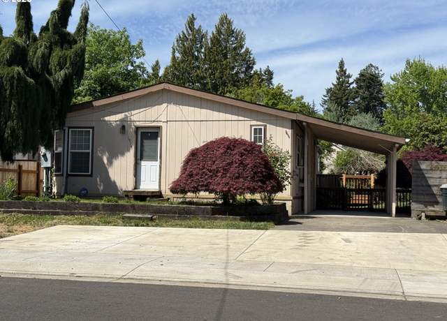 Property at 1914 D St, Forest Grove, OR 97116, 3 beds, 2 baths