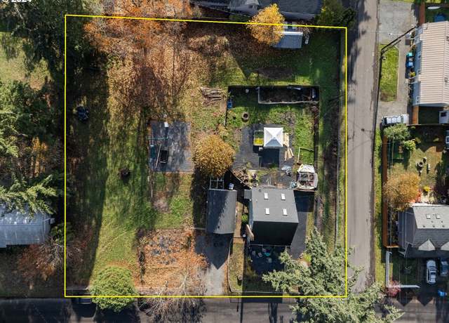 Property at 7010 SE Lamphier St #13, Milwaukie, OR 97222
