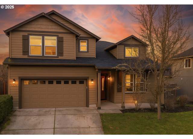 Property at 1267 Riverfront Way, Cottage Grove, OR 97424, 4 beds, 3 baths