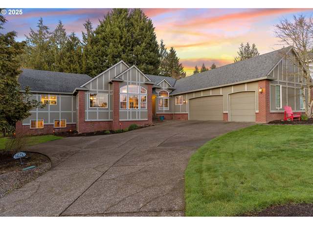 Property at 15943 SW Enna Ct, Portland, OR 97224, 4 beds, 2.5 baths