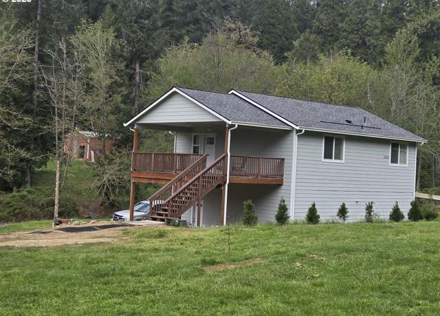 Property at 2262 Louis Creek Rd, Myrtle Creek, OR 97457, 3 beds, 2 baths