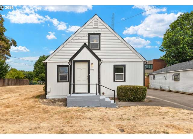 Property at 1220 SW Melrose Ave, Mcminnville, OR 97128, 5 beds, 1 bath