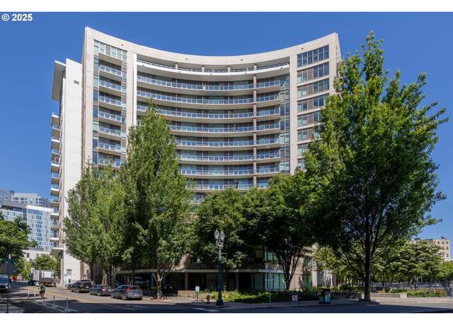 Property at 949 NW Overton St #1007, Portland, OR 97209, 1 bed, 1 bath