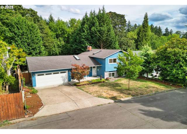 Property at 414 SW Frenwood Way, Beaverton, OR 97005, 4 beds, 3 baths