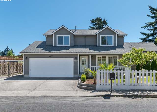 Property at 2234 SE 131st Pl, Portland, OR 97233, 3 beds, 2.5 baths