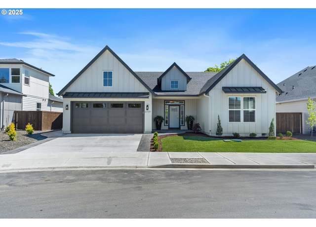 Property at 6709 NW 24th Ct, Vancouver, WA 98665, 4 beds, 3 baths