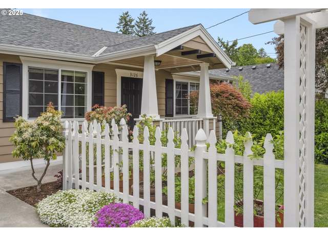 Property at 3126 SW Illinois St, Portland, OR 97239, 3 beds, 2 baths