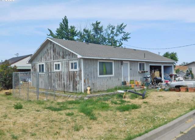 Property at 1103 Parallel St, Milton-freewater, OR 97862, 3 beds, 1 bath
