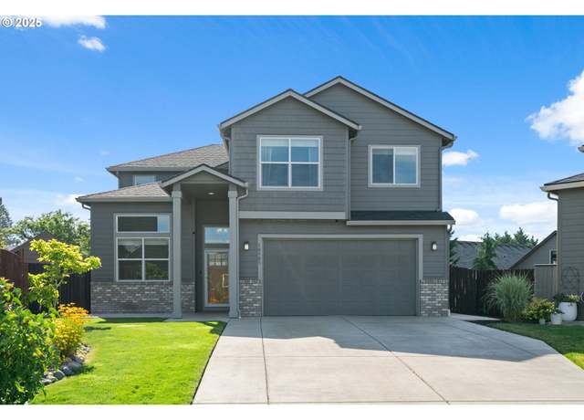 Property at 10503 NE 109th Ct, Vancouver, WA 98662, 4 beds, 2.5 baths