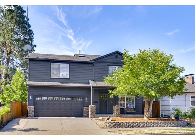 Property at 5908 SE Harold St, Portland, OR 97206, 4 beds, 3 baths