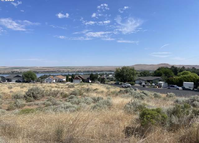 Property at Mcfarland St, Umatilla, OR 97882