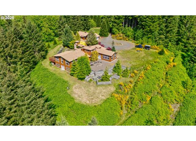 Property at 156 Peppermill Rd, Kelso, WA 98626, 7 beds, 5 baths