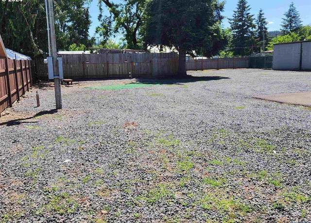Property at 2123 Main St, Sweet Home, OR 97386