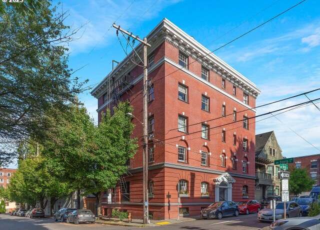 Property at 118 NW King Ave #41, Portland, OR 97210, 1 bed, 1 bath