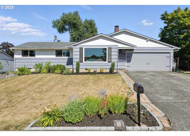 Property at 3324 SE 178th Ave, Portland, OR 97236, 3 beds, 1 bath