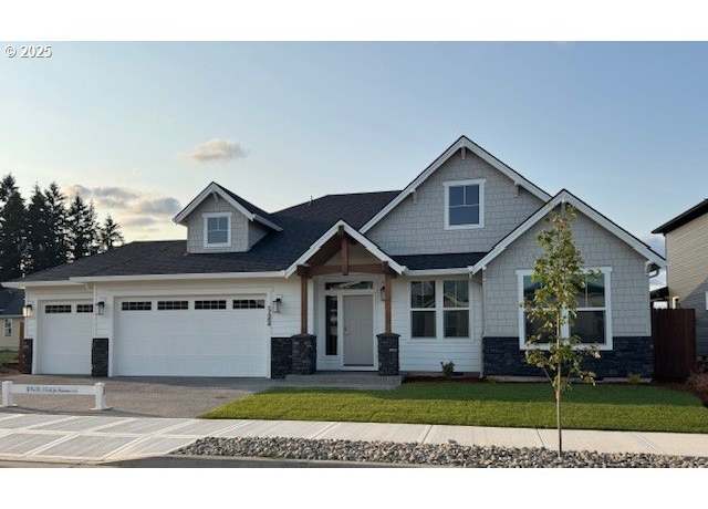 Property at 17304 NE 83rd St, Vancouver, WA 98682, 3 beds, 2 baths