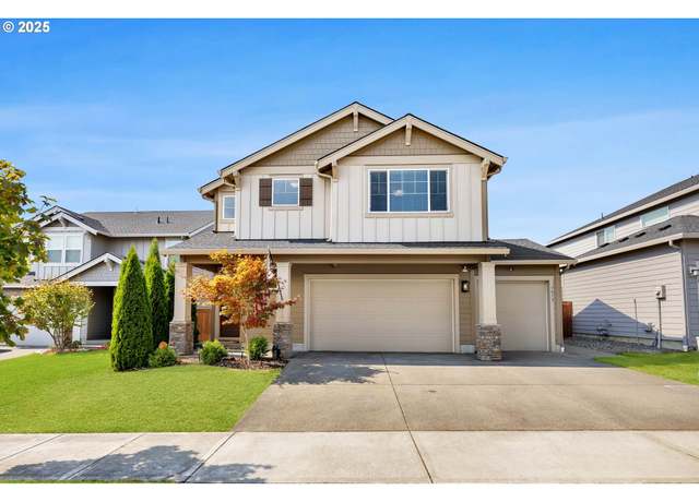 Property at 3615 S Star View Loop, Ridgefield, WA 98642, 4 beds, 2.5 baths