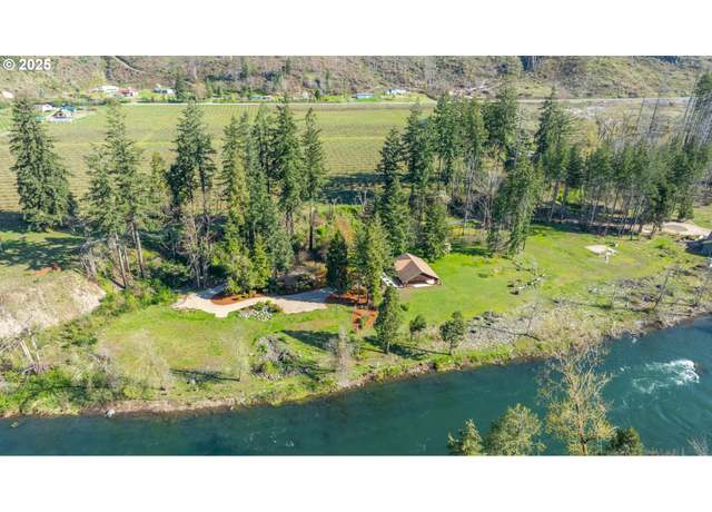 Property at 46836 Mckenzie Hwy, Vida, OR 97488, 1 bed, 1 bath
