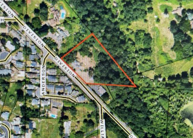 Property at 4423 NE Division St #1, Gresham, OR 97030