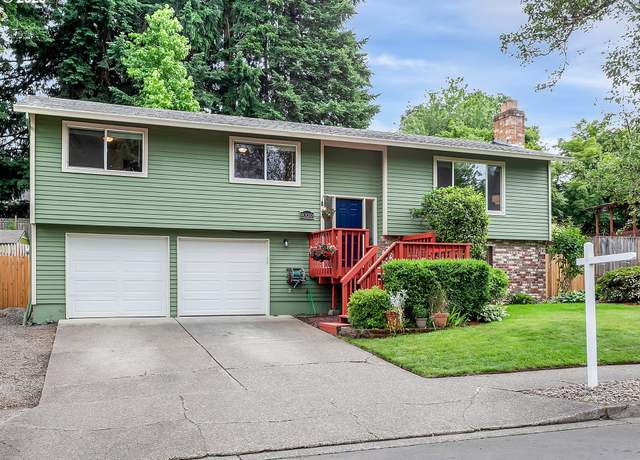 Property at 8320 SW Chelan St, Tualatin, OR 97062, 3 beds, 3 baths