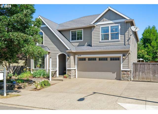 Property at 14579 River Birch Pl, Oregon City, OR 97045, 4 beds, 2.5 baths