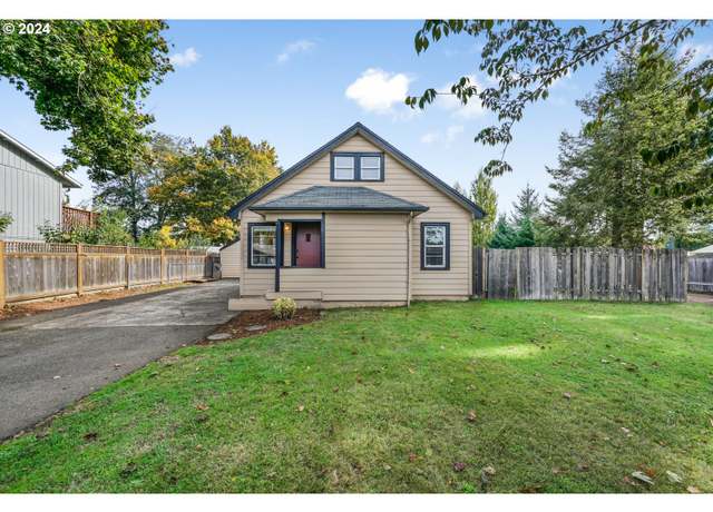 Property at 1520 N Maple St, Canby, OR 97013, 5 beds, 2.5 baths