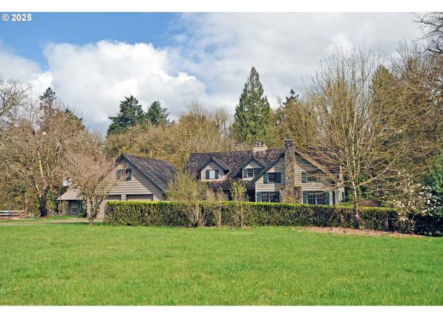 Property at 15207 S Forsythe Rd, Oregon City, OR 97045, 6 beds, 3.5 baths