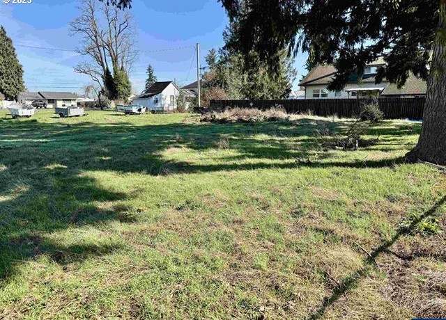 Property at 107 N 8th (next To) St, Aumsville, OR 97325