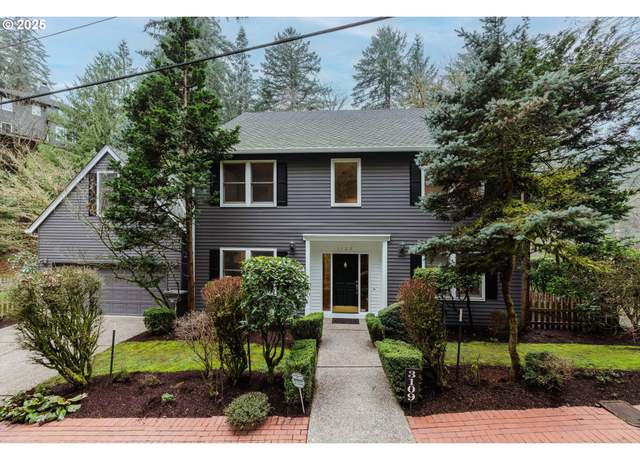 Property at 3109 SW Champlain Dr, Portland, OR 97205, 4 beds, 2.5 baths