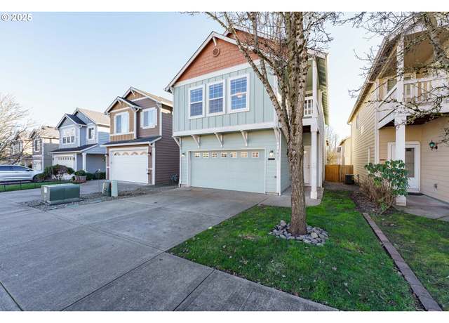 Property at 7411 NE 55th St, Vancouver, WA 98662, 4 beds, 2.5 baths