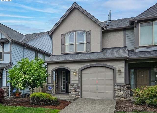 Property at 15621 SE Eckert Ln, Damascus, OR 97089, 3 beds, 2.5 baths